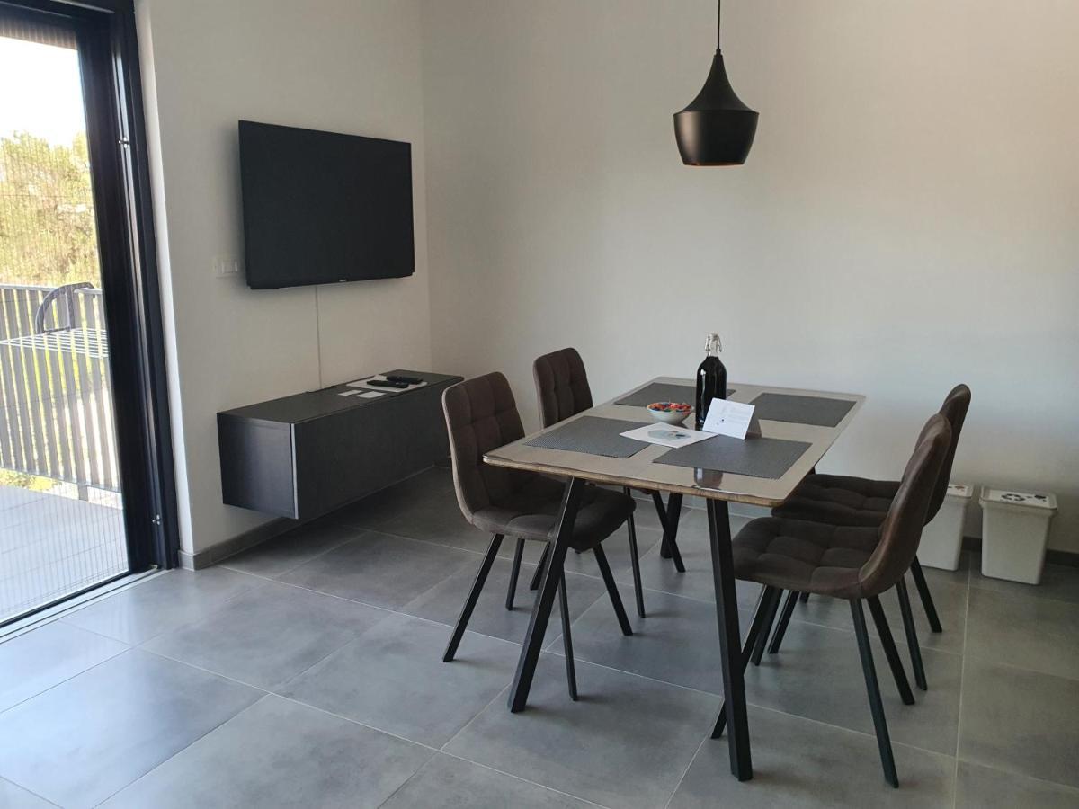 Apartmani Nerium Loviste Exterior photo
